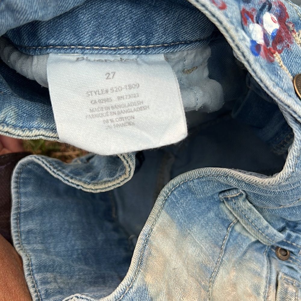 Size 27 Upcycled Custom Bluenotes Upcycled Cherry Blossom Denim Jean Shorts - Picture 4 of 4